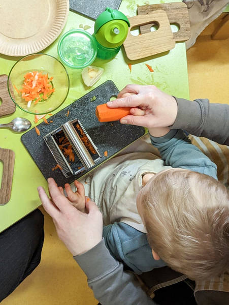 Croc La Vie sensibilise les crèches et les familles à une alimentation durable avec des ateliers pédagogiques